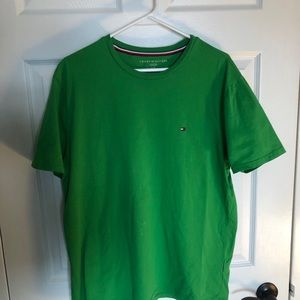 Tommy Hilfiger tee shirt